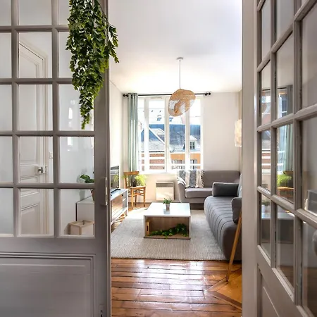 Le Jacobin / 1 - Netflix - Hyper Centre *